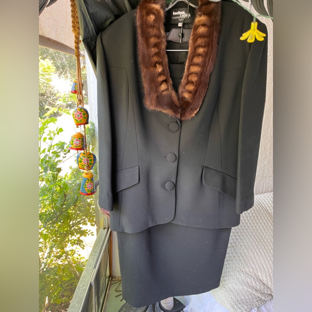 Vintage Black Suit with Mink Fur Collar